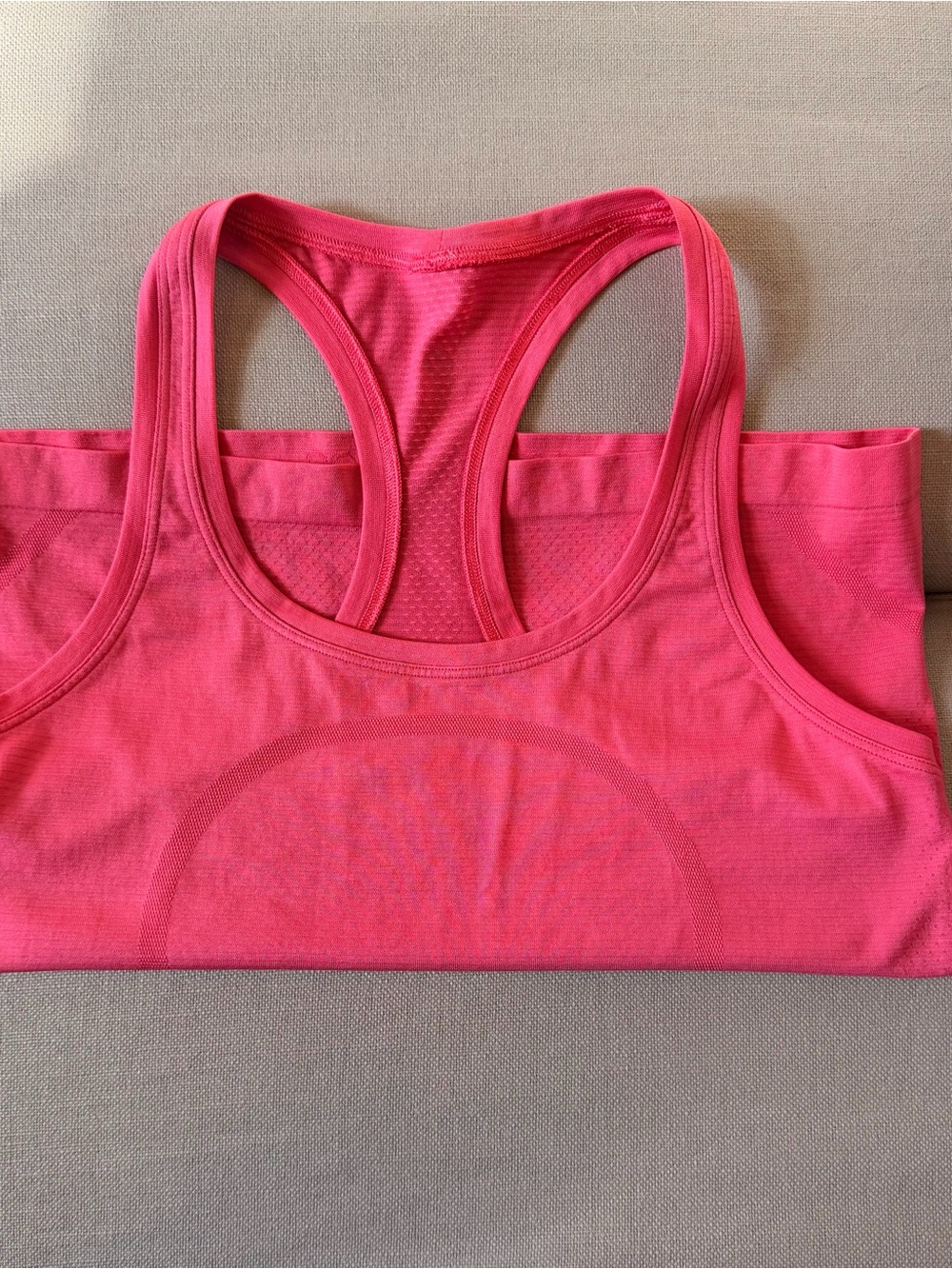 Lululemon Run Swiftly Seamless Racerback Sports Bra Tank - Pink